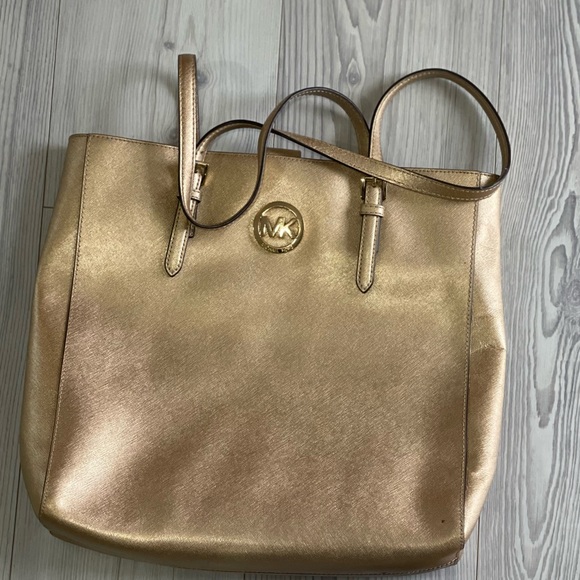 Michael Kors Handbag - Picture 2 of 9